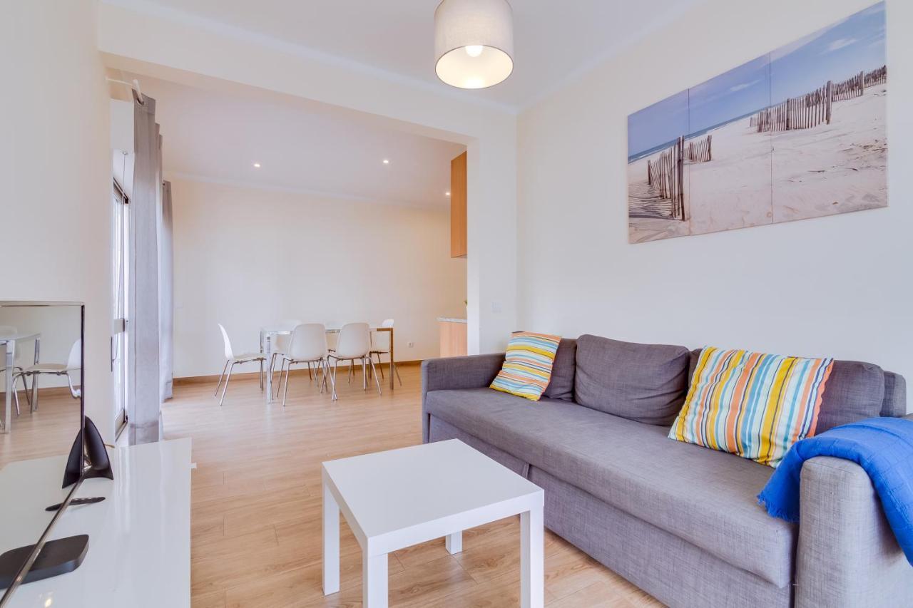 Quarteira 2Br - Near The Beach At Homesbyfc Exterior foto